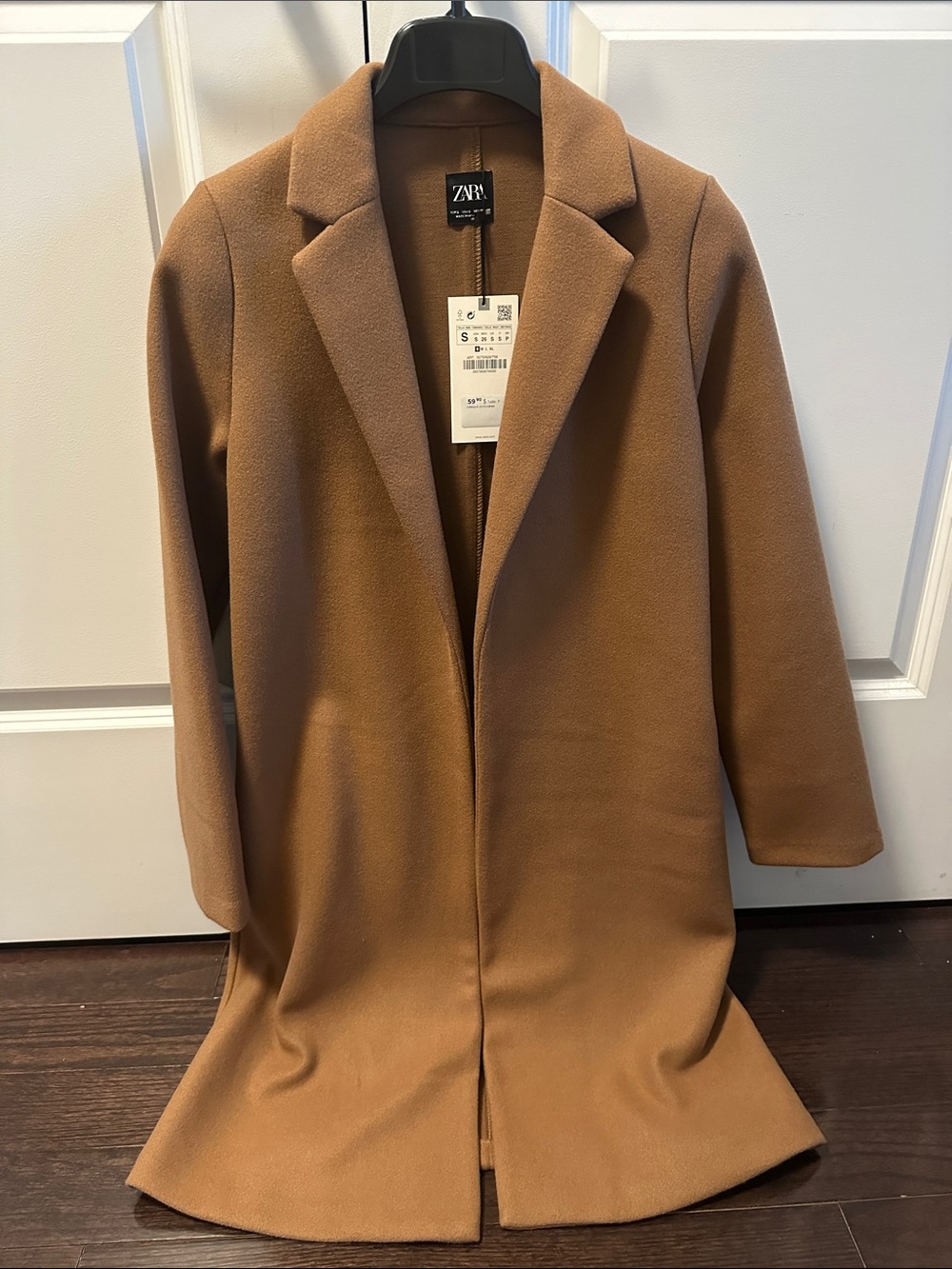NWT ZARA Coat (size: Small)
